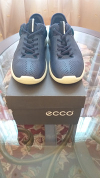 women's shoes ECCO
