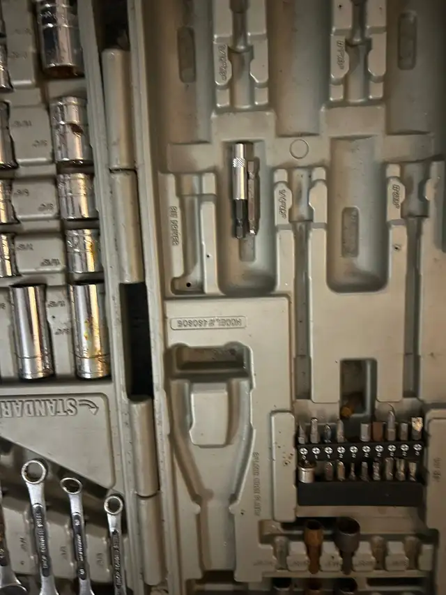 Standard Tool Set in Hand Tools in City of Toronto - Image 6