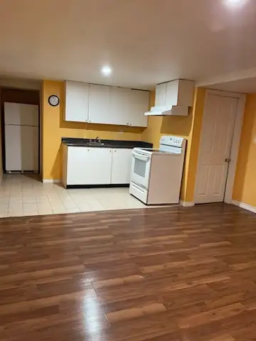 Rent: - $1500 for TWO PERSON only - $1950 for THREE person - $2300 for FOUR person This basement apa...