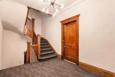 Fully-Furnished large 6 bedroom Downtown, all utilities included, View more
