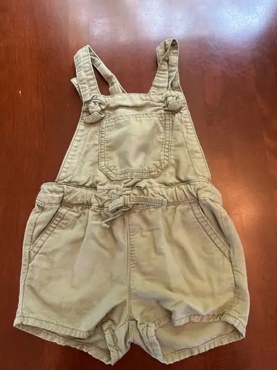 Size 4T Unisex Oshkosh Khaki shortie overalls, View more