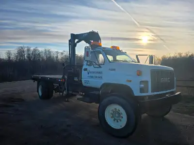 Model: Topkick C6500 227WB / 155CA Style: REG CAB 4X2 DECK & CRANE 1995 - GMC Topkick C6500 RC 4x2 -...