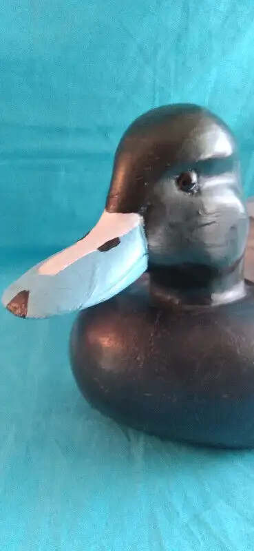 VINTAGE DUCK DECOY in Arts & Collectibles in Barrie - Image 3