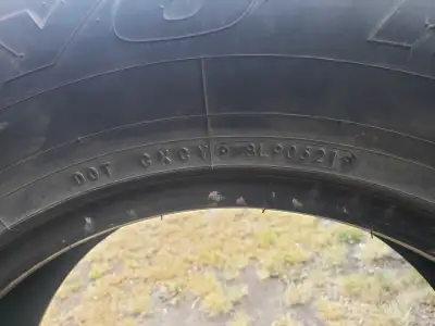 I have a set of 4 275/65R18 Toyo Open Country H/T2s all with 8/32 tread and no patches. Im asking $4...