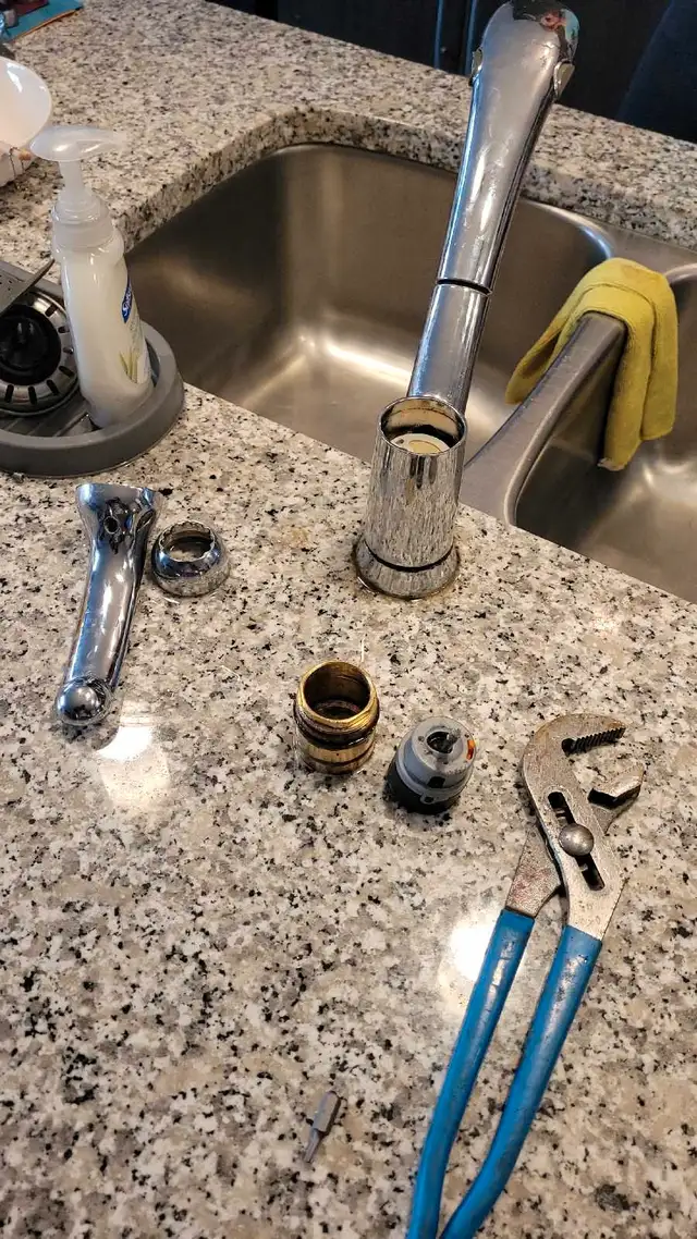 Professional Handyman Services – Quality You Can Trust62863712646274121