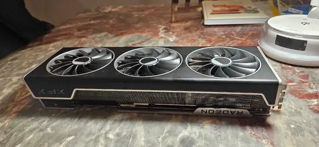 AMD Radeon RX 7900XTX XFX Speedster MERC310  Carte graphique GPU in System Components in Longueuil / South Shore - Image 2