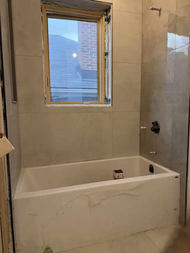 Kingston Home Renovation, Flooring, Painting & Stairs | Free Est in Renovations, General Contracting & Handyman in Kingston - Image 9
