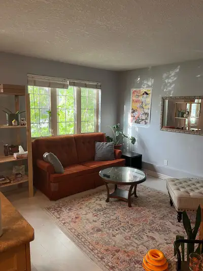 2 bed 1 bath apartment for rent