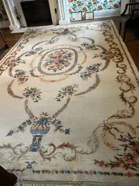 100% wool Persian area rug