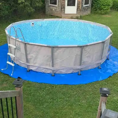 Brand new 14 foot round x 42” pool unboxed and setup but never filled, comes with pump, pool liner,...