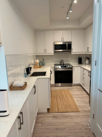 New Condo for rent in Collingwood. 2 bedroom 2 bath 935 sq feet,