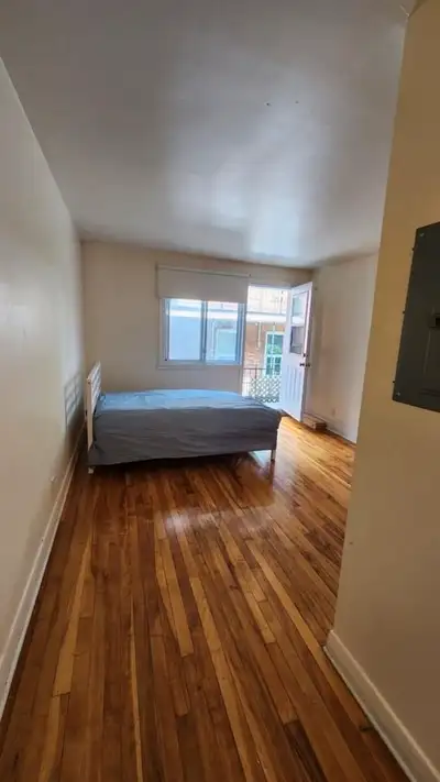 Appartement 1½ meublé 5 minutes du métro Jean-Talon