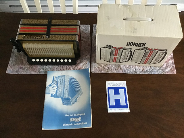 Hohner Accordion HA-114 4 Stop For Sale in Pianos & Keyboards in St. John's - Image 2