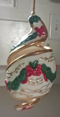 Christams Ornament Goose Egg Egg-Stasy Creations Spiral Design
