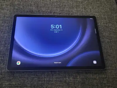 Samsung Galaxy Tab S9 FE 10.9" 128GB - Android 14, View more