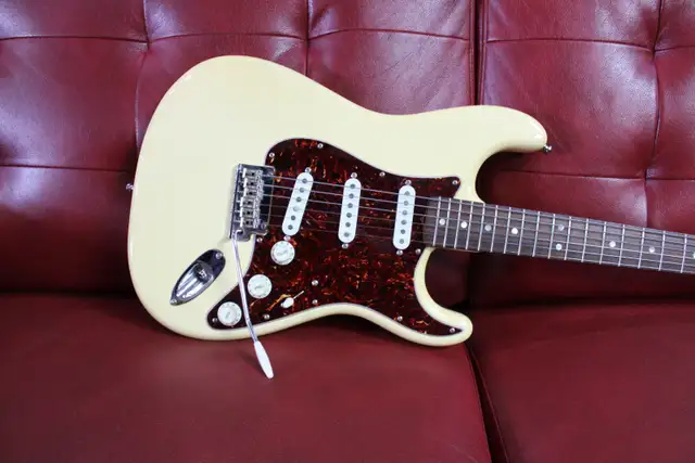 Fender Vintage 60's Hot Rod Stratocaster 2013 - White