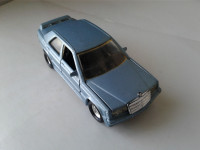Vintage  Matchbox Super Kings Blue Mercedes Benz 190E /1985