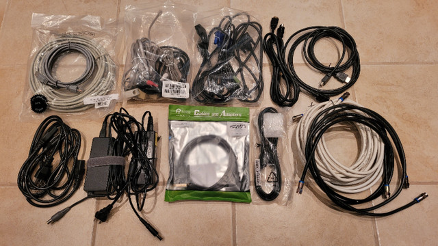 CABLES AUDIO VIDEO XLR HDMI DVI RJ45 PC ADAPTER in Cables & Connectors in Laval / North Shore