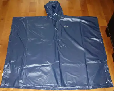 NEUF! Imperméable Jackfield Sports "One Size Fits All" Poncho, View more