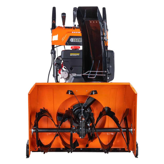 SPRING DEAL! 30” Snow Blower Rubber Track, Heated Hand Grips in Snowblowers in Bridgewater - Image 3