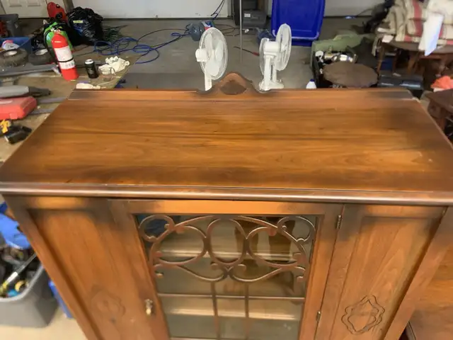 Antique China Cabinet in Hutches & Display Cabinets in Winnipeg - Image 3