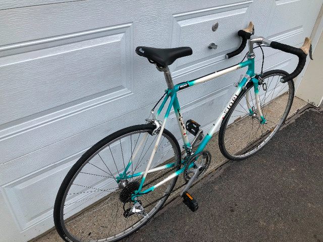 Vélo vintage Fiori Modena dans De route  à Longueuil/Rive Sud - Image 3