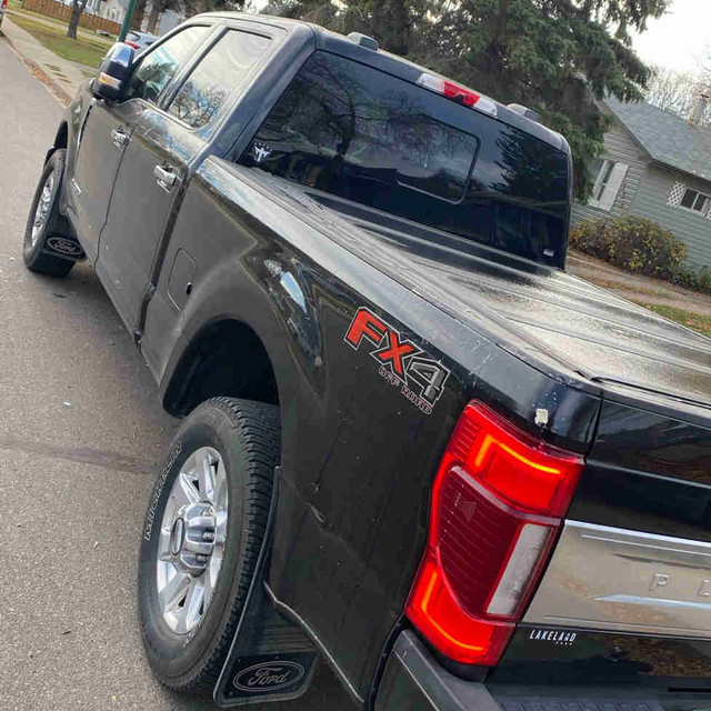 2020 ford f350 platinum  in Cars & Trucks in Prince Albert
