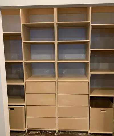 Finishing carpenter with over 20 yrs experience will install your doors, baseboards, casing, molding...