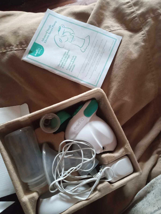 Second hand electric breast pump in Feeding & High Chairs in Truro - Image 4