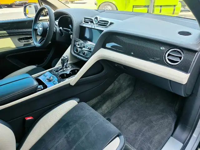 Bentley Bentayga S Carbon Pack552033546981222408