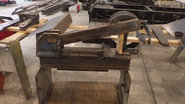 SCOTCHMEN IRON WORKER in Power Tools in Norfolk County - Image 2