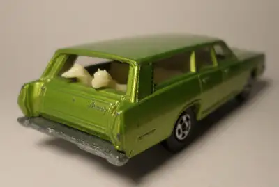 MERCURY STATION WAGON WITH DOGS NO. 55 OR 73 LESNEY / MATCHBOX 1:64