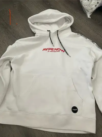Bathing AAPE hoodies and sweater (READ CAPTION) BUY QUICK!!!!!! all authentic 1. White hoodie size X...