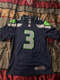 Brand New w/tags Nike NFL Seattle Seahawks Wilson Jersey Mens S
