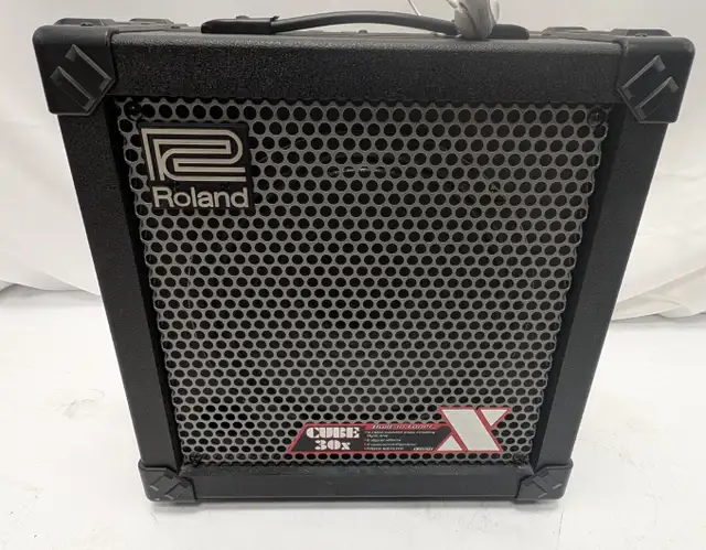 (B8340) Roland Cube 30-X Amplifier in Other in Calgary - Image 2