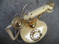 vintage analog rotary dial phone , model duchess, Japan. Gold co