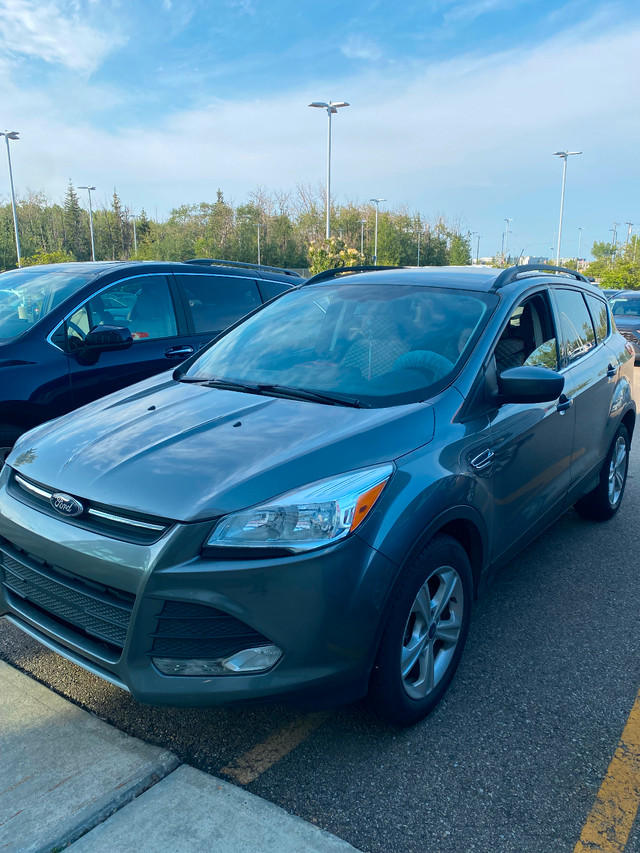 2014 escape SE 4WD 128KKms nice clean one owner in Cars & Trucks in Edmonton