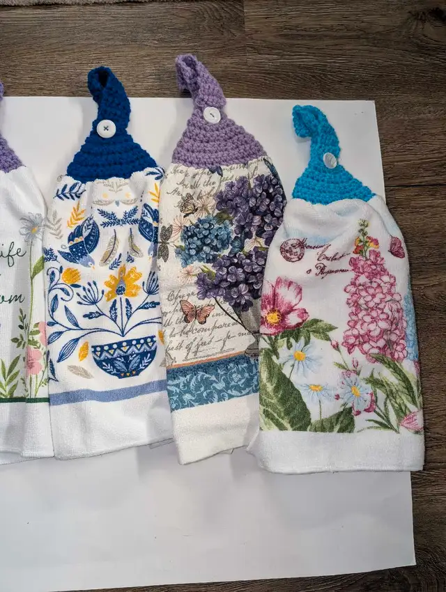 Crochet Towels $6 each or 2/$10 in Kitchen & Dining Wares in Belleville - Image 4