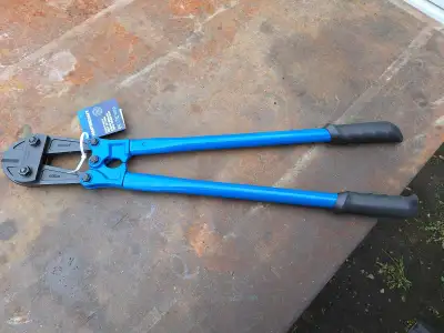 NEW 24" BOLT CUTTERS, View more