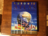 Atlas illustré du Monde ISBN 1-40543-436-8, format junior