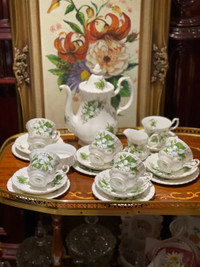 Vintage 1960s Bone China Royal Albert Trillium 6 trio breakfast 