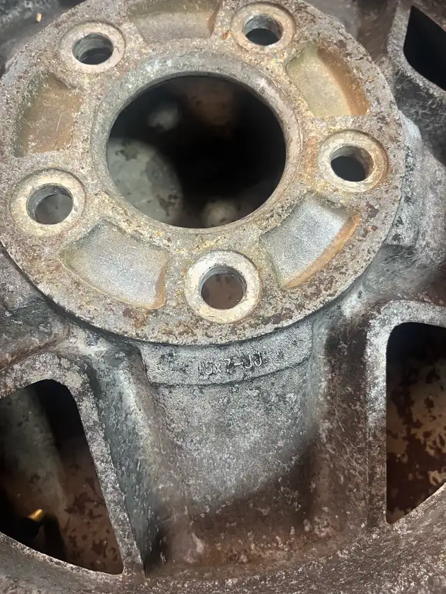 Chevy Camaro iroc rims in Tires & Rims in Pembroke - Image 6