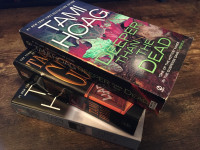 Tami Hoag - Lot of 7 paperbacks (like new)