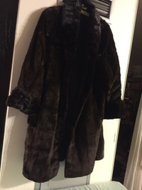VTG Ladies Black Beaver-Mink Lined Swing Coat - Sz XL (16 - 18)