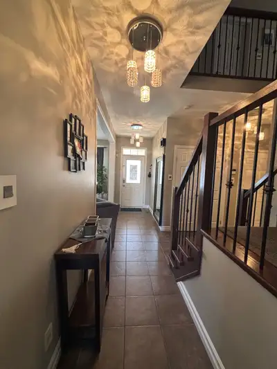A two storey furnitured/unfurnished detached house for rent near conestoga, 4 rooms including a mast...
