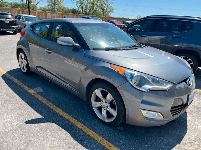 Hyundai Veloster in Cars & Trucks in Windsor Region - Image 3