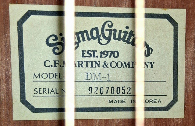 1992 Sigma Martin Dreadnought Acoustic Guitar & Hard Case in Guitars in Oakville / Halton Region - Image 3