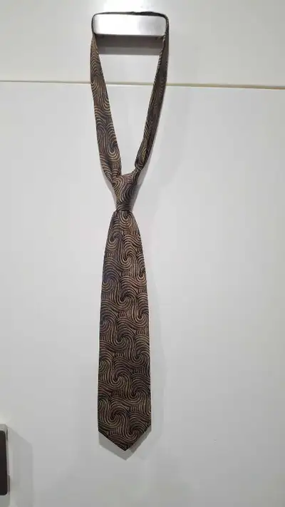 Baumler Tie Men's Fashion Like New On Sale, View more