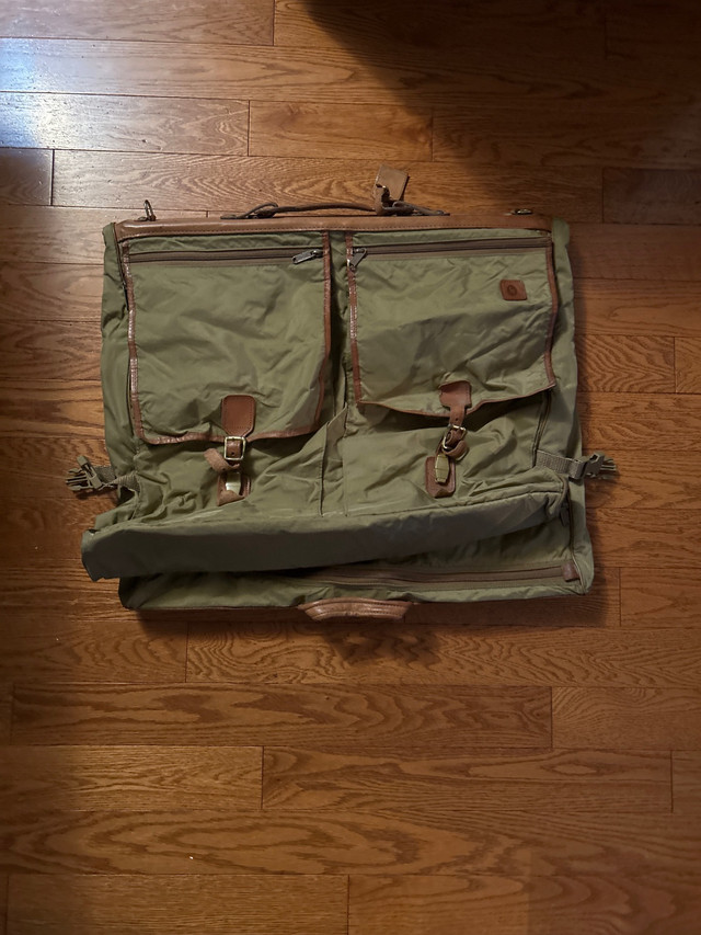 Vintage travel bag  in Storage & Organization in Oakville / Halton Region - Image 2