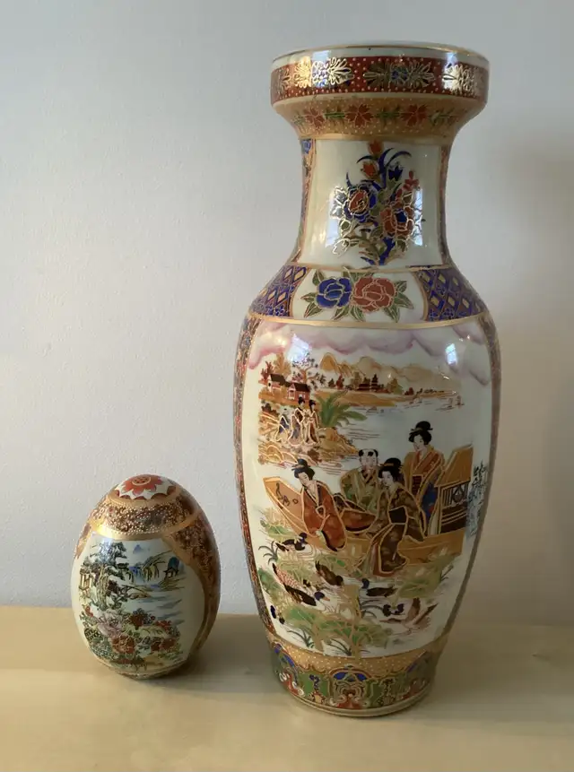 PRICE DROP! 12” SATSUMA Style Vase & 4.25” SATSUMA Style Egg in Arts & Collectibles in West Island - Image 4